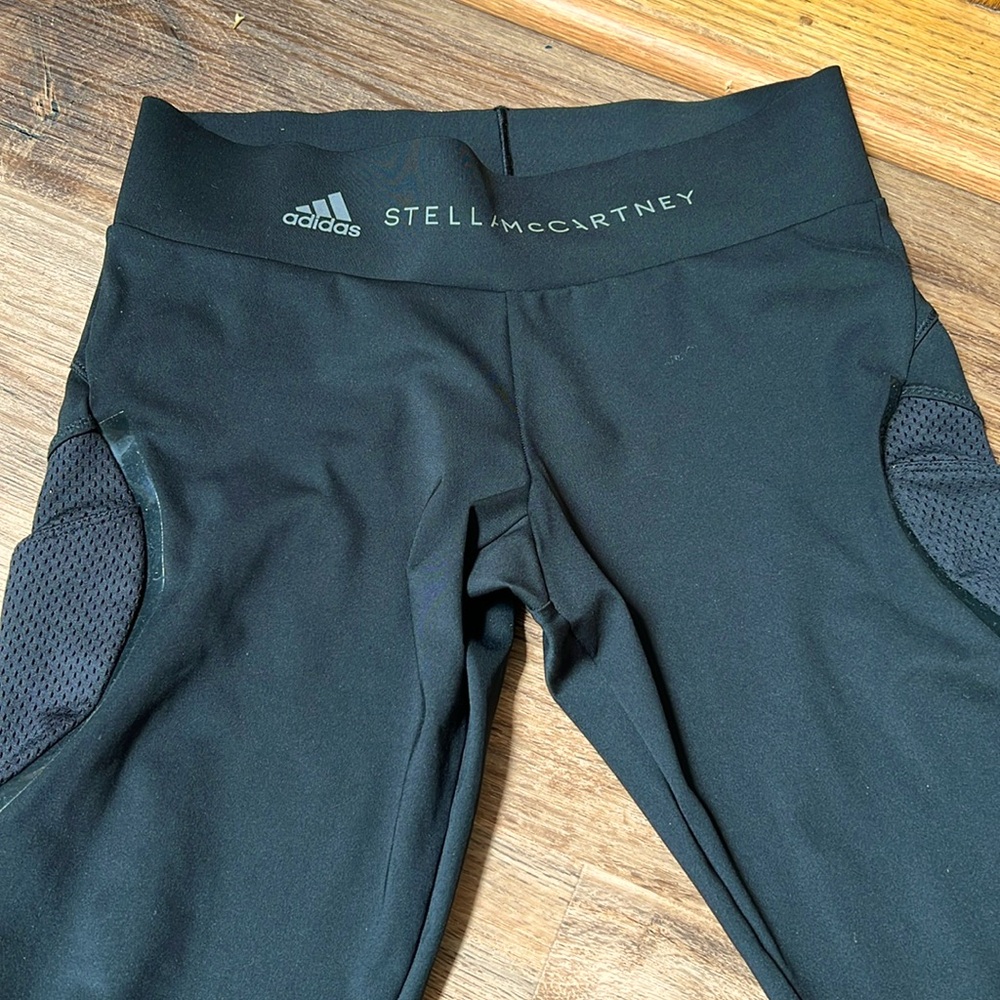 Barely worn Stella McCartney Leggins